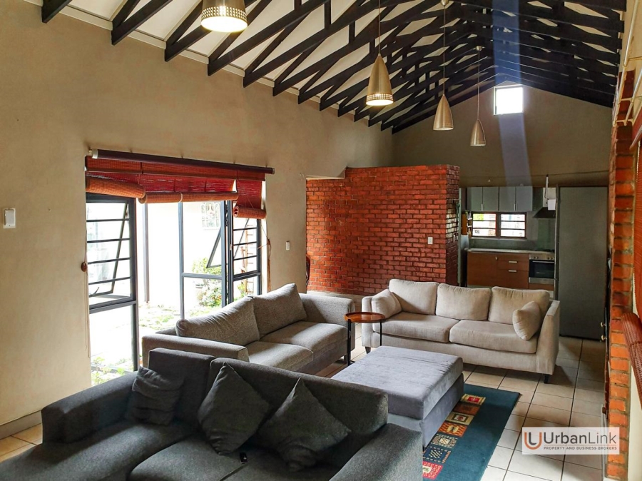 3 Bedroom Property for Sale in Safari Gardens North West